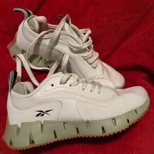 ~REEBOK~  COMFORT BED by Ortholite Size 8